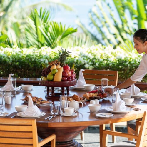 17_Villa-12_Service-Breakfast-500x500