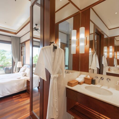 Andara_R721_Bathroom-500x500